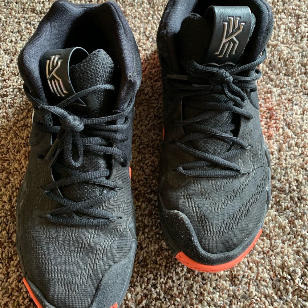 Kyrie 4 Men’s basketball shoes